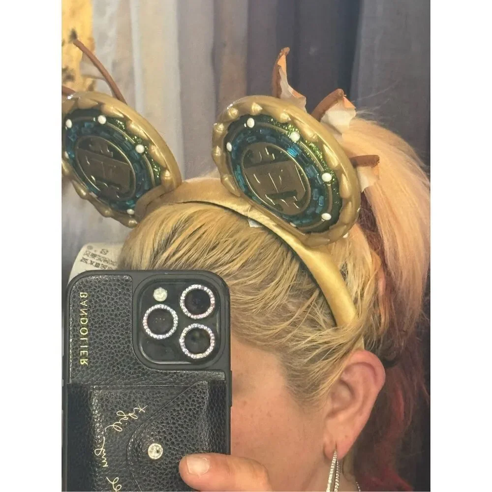 Disney parks/loungefly wakanda black panther marvel minnie mouse ears headband